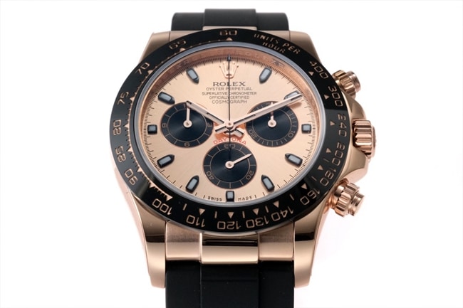 top-tier replicaRolex men's brown plate rubber strap popular model Cosmograph Daytona mechanical watch front view