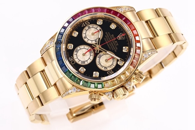 top-tier replicaRolex men's black dial gold band Daytona rainbow model full automatic movement watch front view