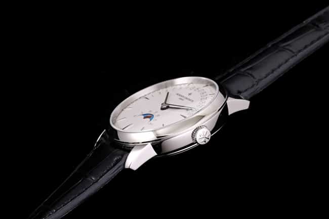 top-tier replicaVacheron Constantin men's white dial black belt heritage series fully automatic movementleather strap watch side view