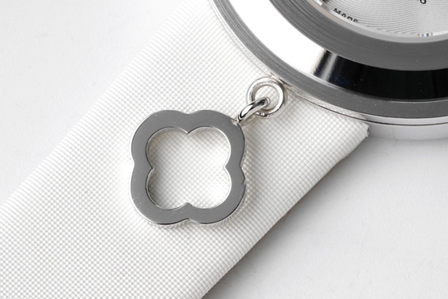 top-tier Van Cleef & Arpels women's white dial white leather strapCharms Goldleather strapquartz watch detail shots