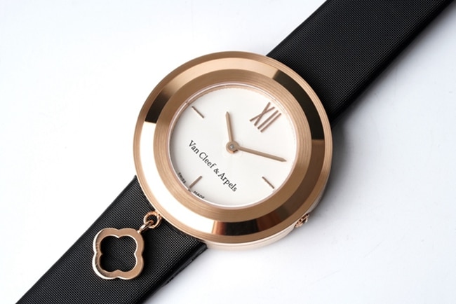 top-tier Van Cleef & Arpels women's white dial black belt Charms Gold series quartz watch front view