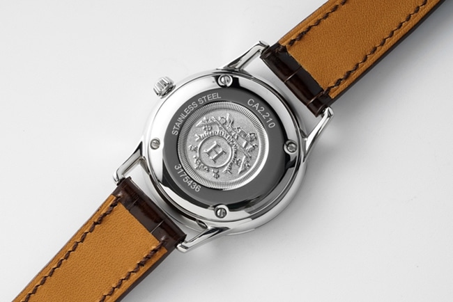 Top-tier Hermès women's white dial black belt quartzleather strap watch back cover picture