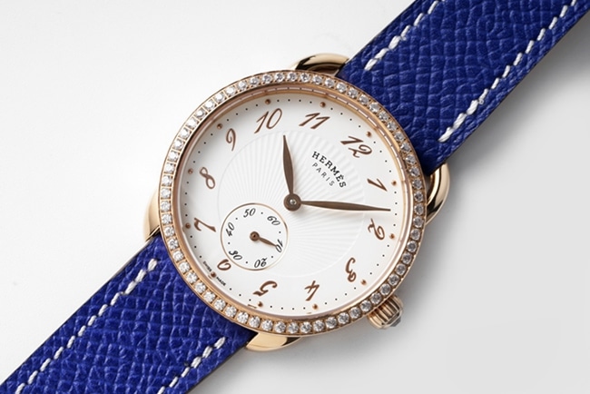 top-tier Hermès women's white dial blue belt women's classic watch series leather strap watch front view
