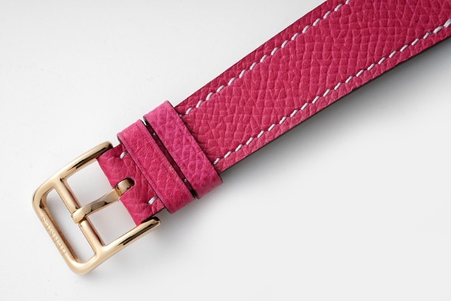 top-tier Hermès women's white dial red strap classic series quartzleather strap watch clasp picture