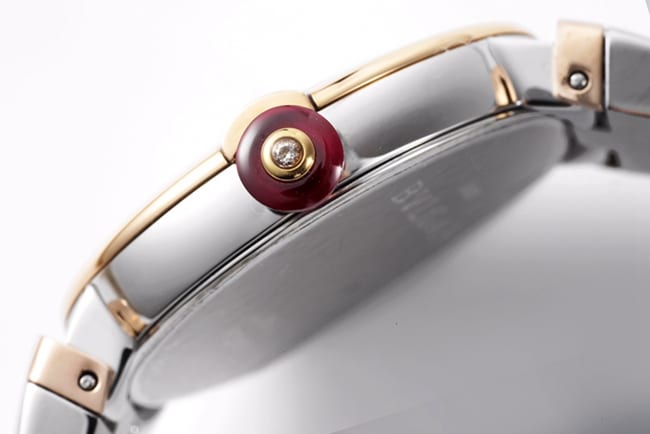 top-tier replicaBvlgari women's white dial18Krose gold with LVCEA series quartz watch side view