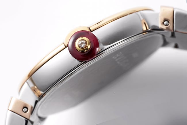 top-tier replicaBvlgari women's black dial18krose goldLVCEA series watch side view