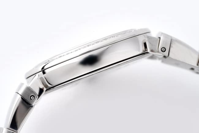 top-tier replicaBvlgari women's white dialsteel braceletLVCEA series quartz watch side view