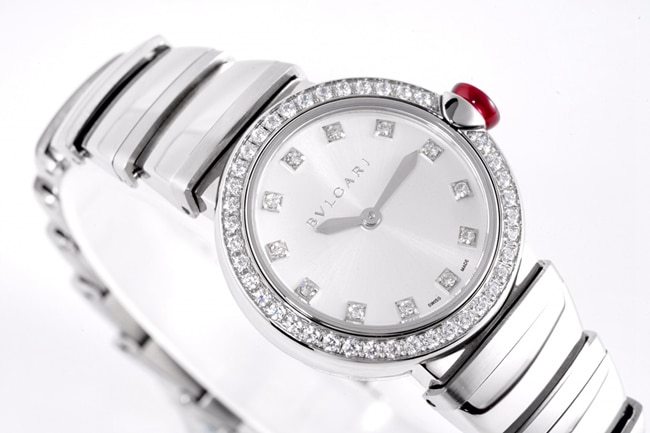 top-tier replicaBvlgari women's white dialsteel braceletLVCEA series quartz watch front view