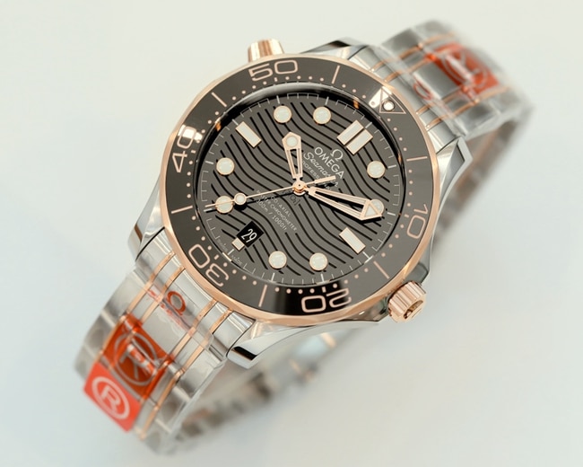 top-tier replicaOmega men's black dialsteel braceletSeamaster 300m series fully automatic movement watch front view