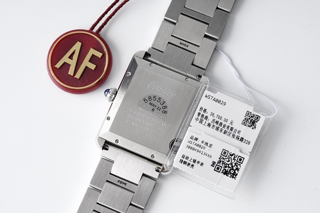 AF Factorytop-tier replicaCartier men's white dialsteel bracelet tank series W5200028 mechanical watch back cover picture