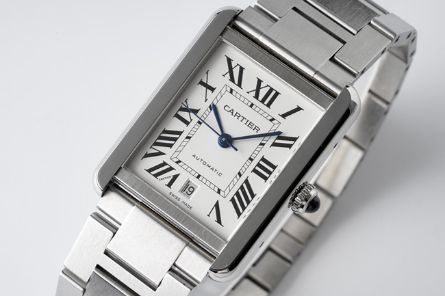 AF Factorytop-tier replicaCartier men's white dialsteel bracelet tank series W5200028 mechanical watch front view
