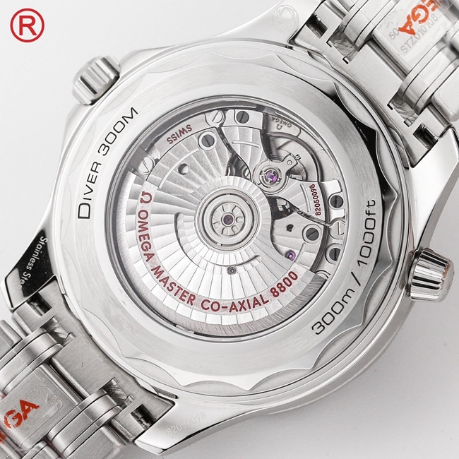 Omegatop-tier men's blue dialsteel braceletSeamaster 300m series mechanical watch movement picture