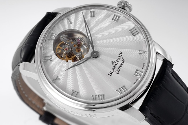 JBF FactoryBlancpaintop-tier watch men's white dial black belt classic full series tourbillon mechanical watch V3 version domineering return front view
