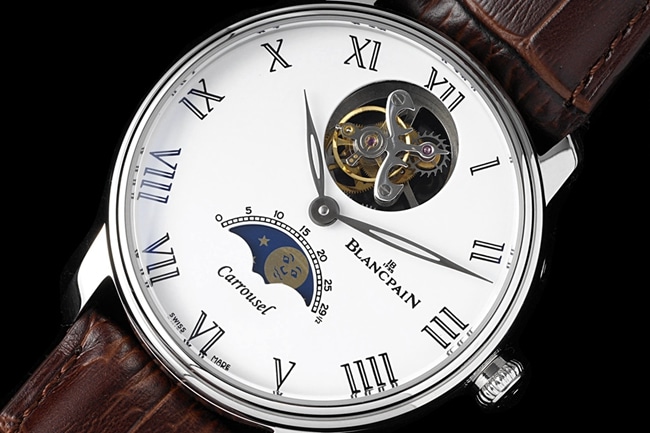 JBF FactoryBlancpaintop-tier replicahigh-quality watch men's white dial brown belt V3 version tourbillon classic full series mechanical leather strap watch front view