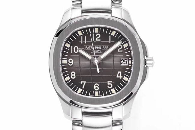 ZF FactoryPatek Philippetop-tier replicasuper watch men's black dialsteel braceletV3 version submarine explorer series mechanical watch front view