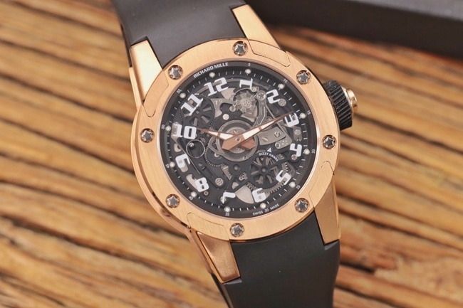 Green factory Richard Mille watch men's black dialrubber strap men's series classic disc hollow mechanical watch front view