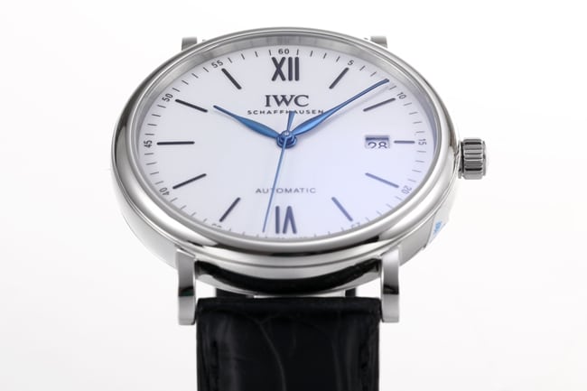 V7 factory top-tier replicaIWC watch men's white dial black belt automatic movement wave fino leather strap watch seven stars recommended detail shots