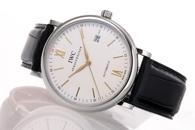 V7 factory IWC top-tier replicahigh-quality watch men's white dial black belt wave Fino series disc automatic movementleather strap watch front view