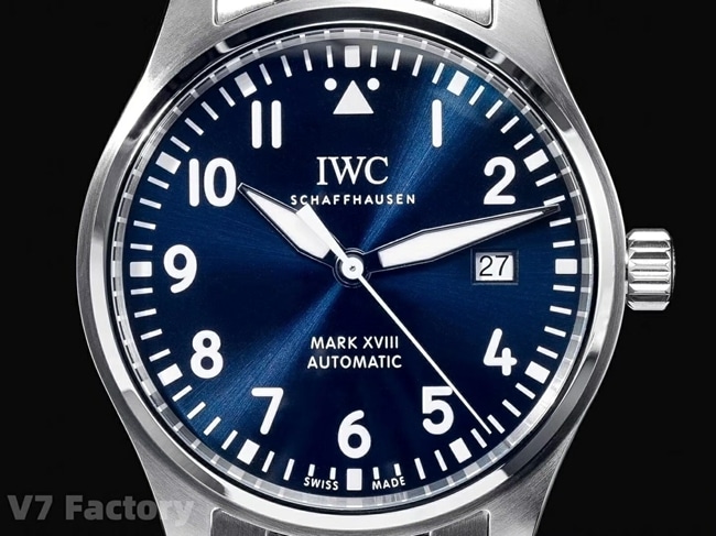 V7 factory IWC top-tiersuper watch men's blue dialsteel bracelet mark eighteen series automatic movement watch front view