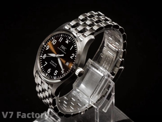 V7 factory top-tier replicaIWC watch men's brown dial steel bracelet mark 18 series ultimate version mechanical watch front view