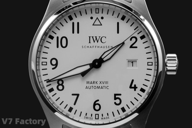 V7 Factory Top collectibles IWC collectible watches Men's White Dial Steel Band Pilot XVIII Series Round Dial Mechanical Watches Front View