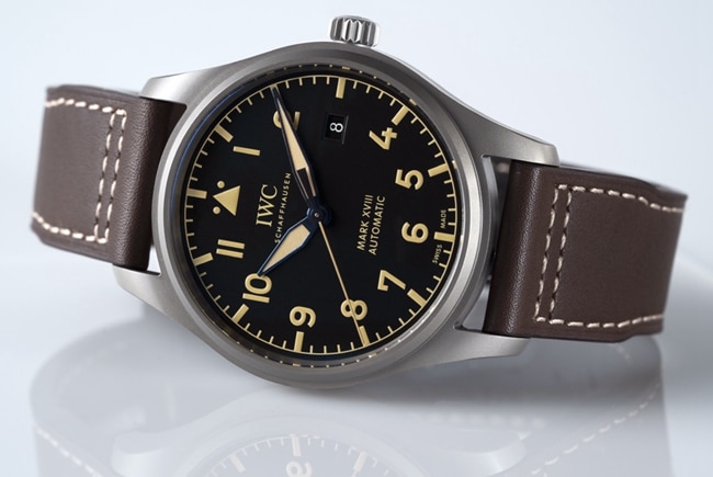 V7 factory universal top collectible watches men's black disk brown belt mark series mechanical belt watch front view