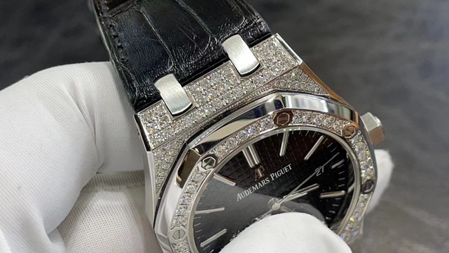Audemars Piguettop-tiersuper watch men's black dial black belt leather strap mechanical watch detail shots