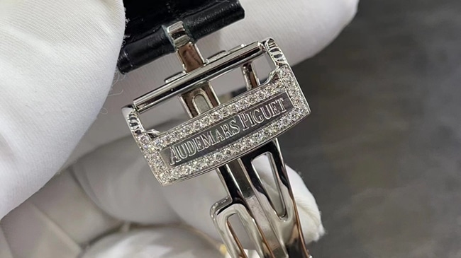 Audemars Piguettop-tiersuper watch men's black dial black belt leather strap mechanical watch clasp picture