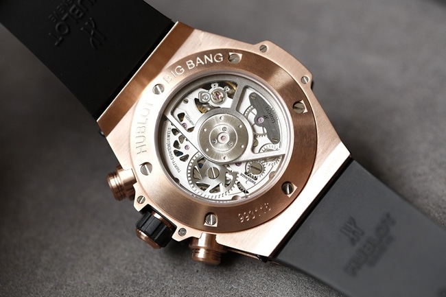 top-tier replicaHublot1:1 watch men's gold plate rubber strap full diamond v2 version BigBang Big Bang series watch movement picture