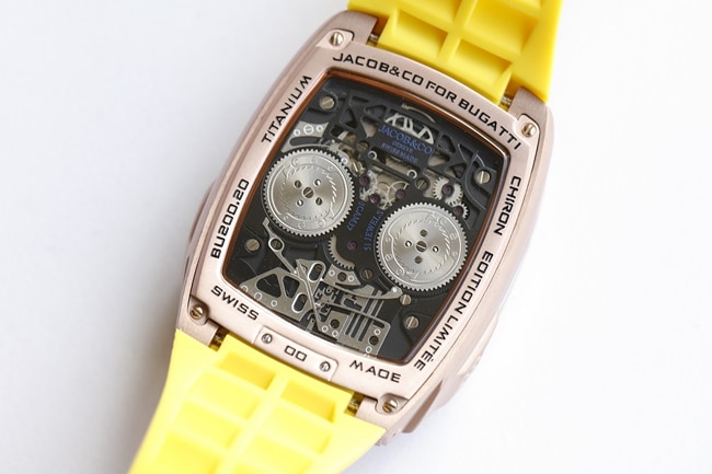 Bugatti Veyron top-tier watch men's black dial mechanical yellow rubber strap men's watch movement picture