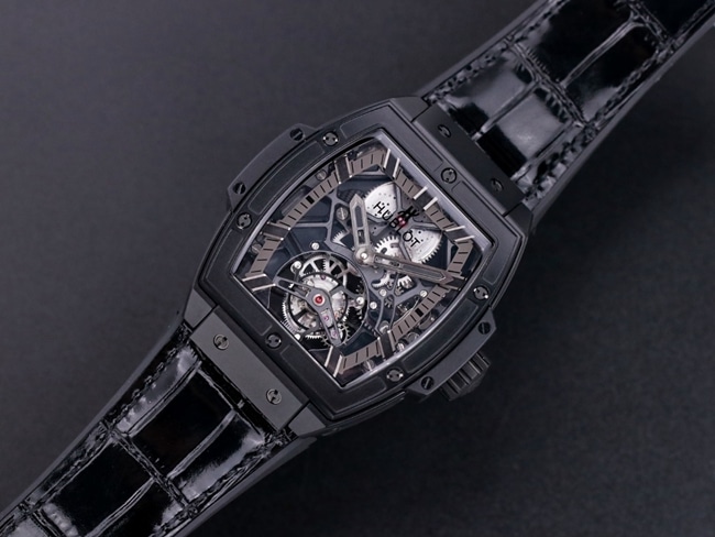 Hublot top-tier watch men's black dial black belt mechanical MASTERPIECE series genuine tourbillonleather strap watch front view
