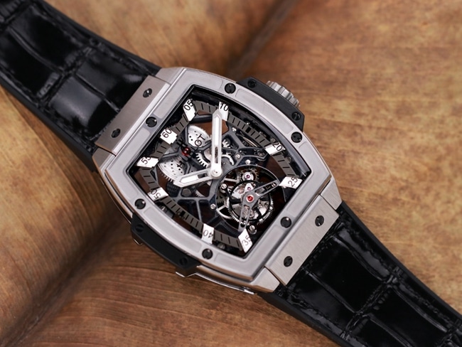 Hublot high-quality watch men's black dial black belt manual winding tourbillonMASTERPIECE series mechanical leather strap watch front view