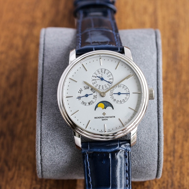 TW factory top-tier replicaVacheron Constantinhigh-quality watch men's blue dial blue belt heritage series mechanical leather strap perpetual calendar multi-function watch front view