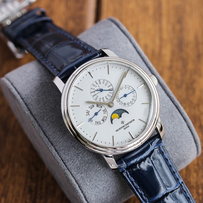 TW factory top-tier replicaVacheron Constantinhigh-quality watch men's blue dial blue belt heritage series mechanical leather strap perpetual calendar multi-function watch front view