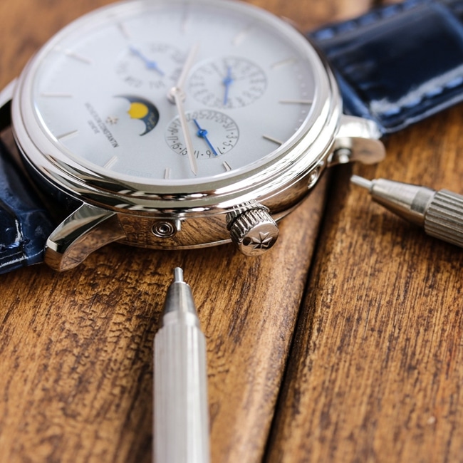 TW factory top-tier replicaVacheron Constantinhigh-quality watch men's blue dial blue belt heritage series mechanical leather strap perpetual calendar multi-function watch detail shots