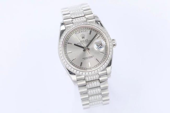 EW Factorytop-tier replicaRolexsuper watch men's gray plate steel braceletDatejust series automatic movement watch front view