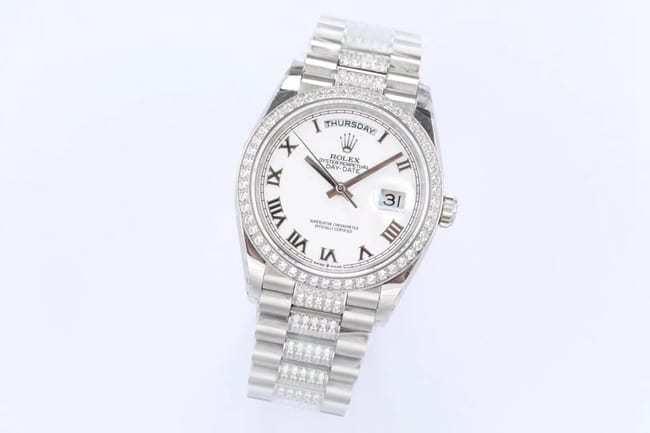 EW Factorytop-tier replicaRolexhigh-quality watch men's white dialsteel braceletDatejust series automatic movement watch front view