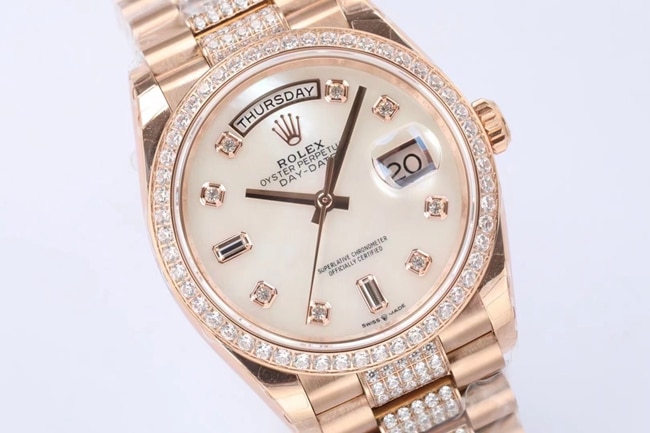 EW Factorytop-tier replicaRolex1:1 watch men's gold plate gold band 2021 new automatic movementday displayDatejust series watch front view