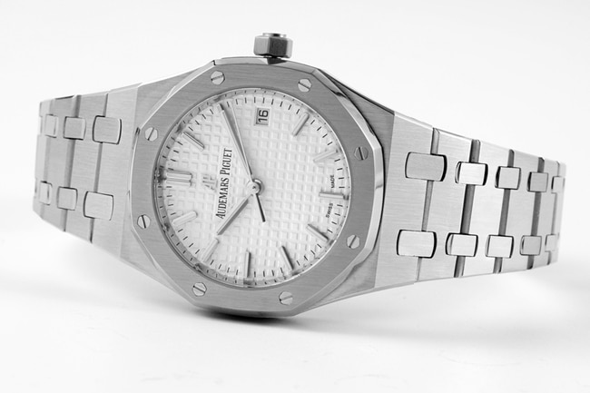 8F factory Audemars Piguet watch women's white dialsteel braceletautomatic movement watch 34mm Royal Oak series watch front view