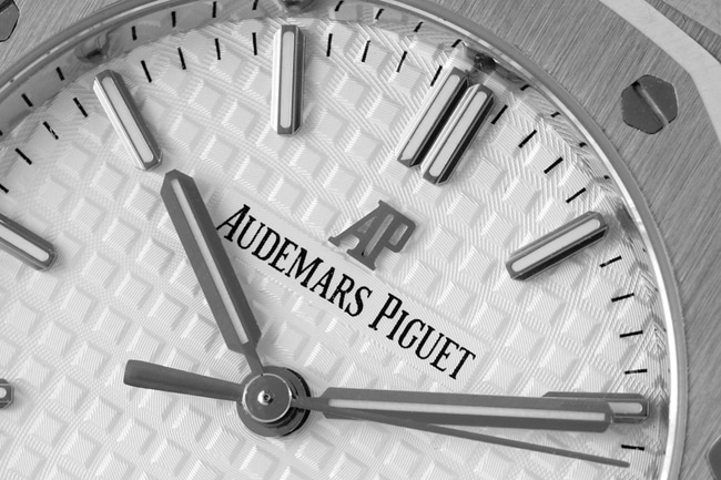 8F factory Audemars Piguet watch women's white dialsteel braceletautomatic movement watch 34mm Royal Oak series watch detail shots