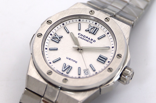 Chopardreplica watch men's white dialsteel bracelet Alpine Eagle ALPINE EAGLE series automatic movement watch front view