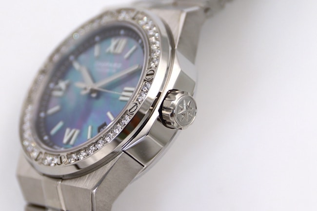 top-tier replicaChopard super A watch men's blue dialautomatic movementsteel braceletALPINE EAGLE series watch side view