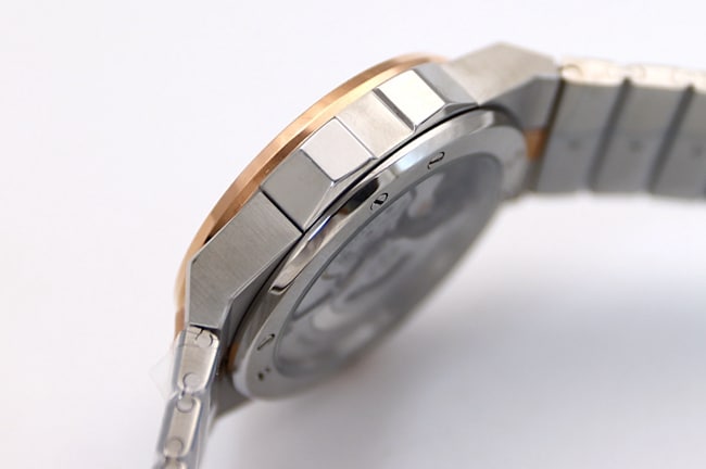 Chopardtop-tier watch men's blue dial 41mm automatic movementALPINE EAGLE series watch side view