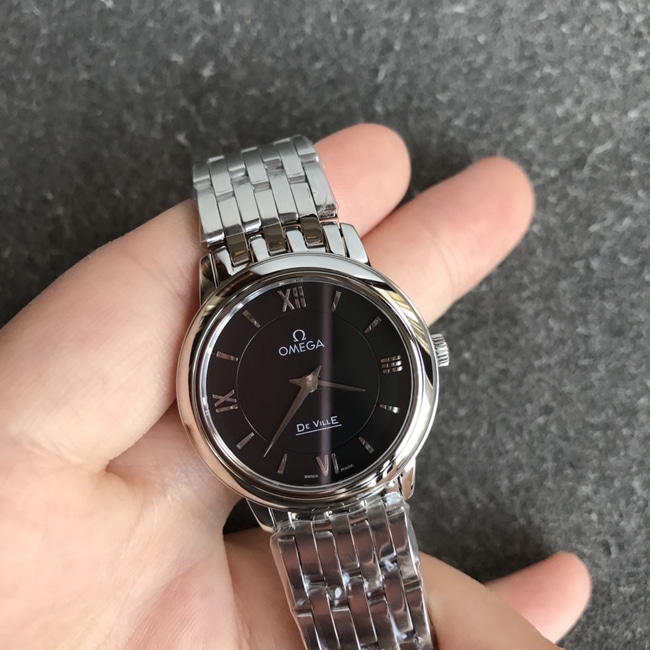 DK factory top-tier replicaOmega1:1 watch women's black dialsteel bracelet new natural real diamond quartz butterfly series watch front view