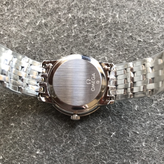 DK factory top-tier replicaOmega1:1 watch women's black dialsteel bracelet new natural real diamond quartz butterfly series watch back cover picture