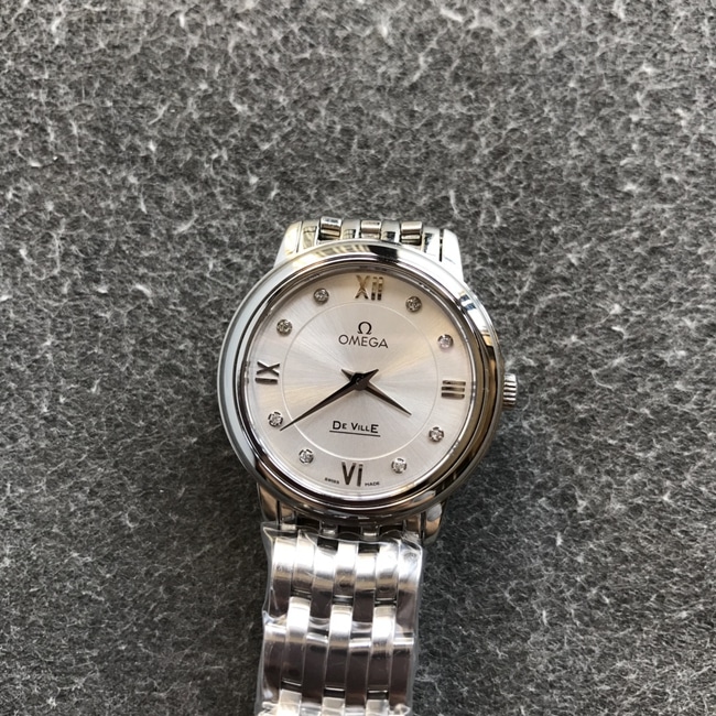 DK factory Omegatop-tier watch women's white dialsteel bracelet new Diefei series natural real diamond quartz watch front view