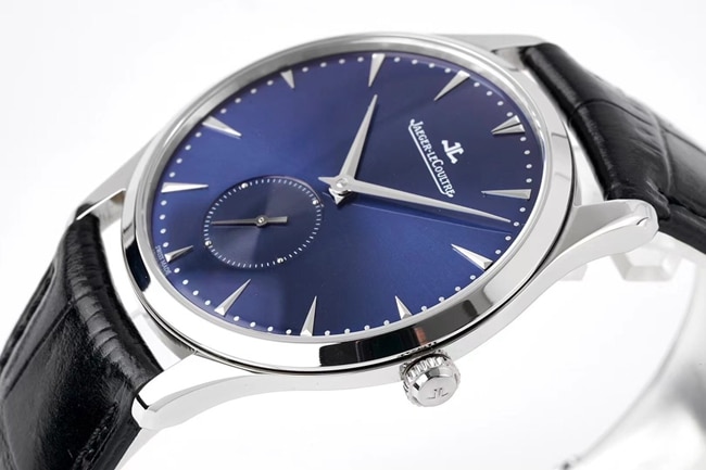 ZF Factory Jaeger-LeCoultre Top High-Quality Watch Men's Blue Dial Blue Strap Quartz Master Series Ultra-Thin Small Seconds Leather Strap Watch Side View