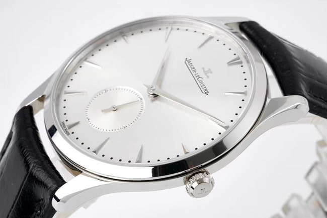 ZF FactoryJaeger-LeCoultretop-tier replicahigh-quality watch men's white dial black belt master series ultra-thin small second hand quartzleather strap watch side view