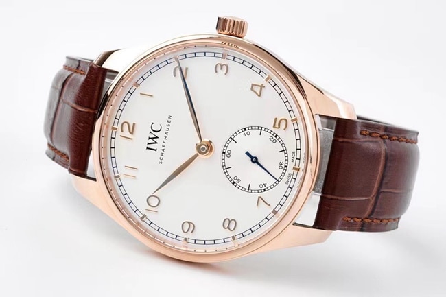 ZF FactoryIWC top-tier watch men's white dial brown belt new Portugal series automatic movementleather strap watch front view