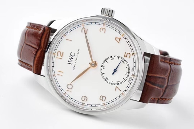 ZF Factorytop-tier replicaIWCsuper watch men's white dial brown belt automatic movementleather strap Portuguese series watch front view